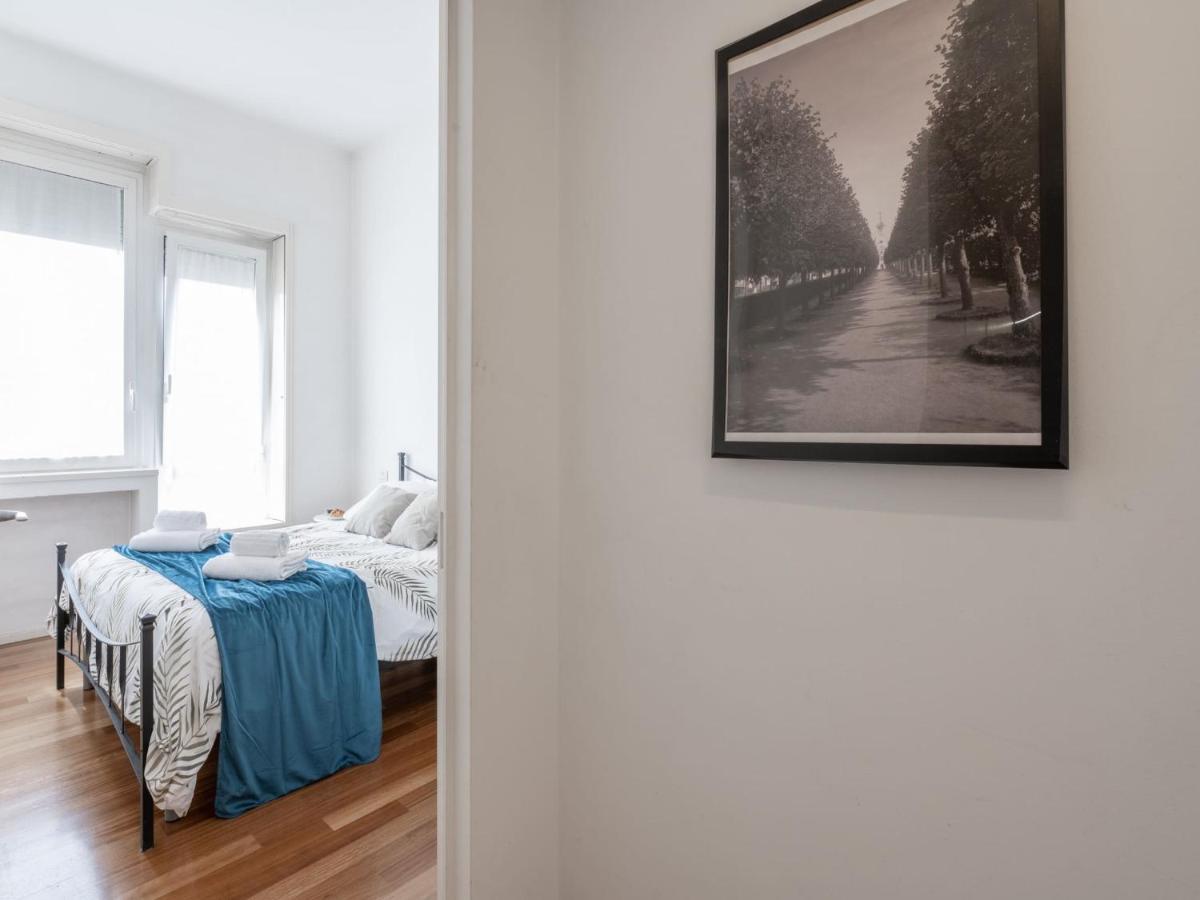 The Best Rent - Comfortable One Bedroom Apartment In Milan Downtown Milão Exterior foto